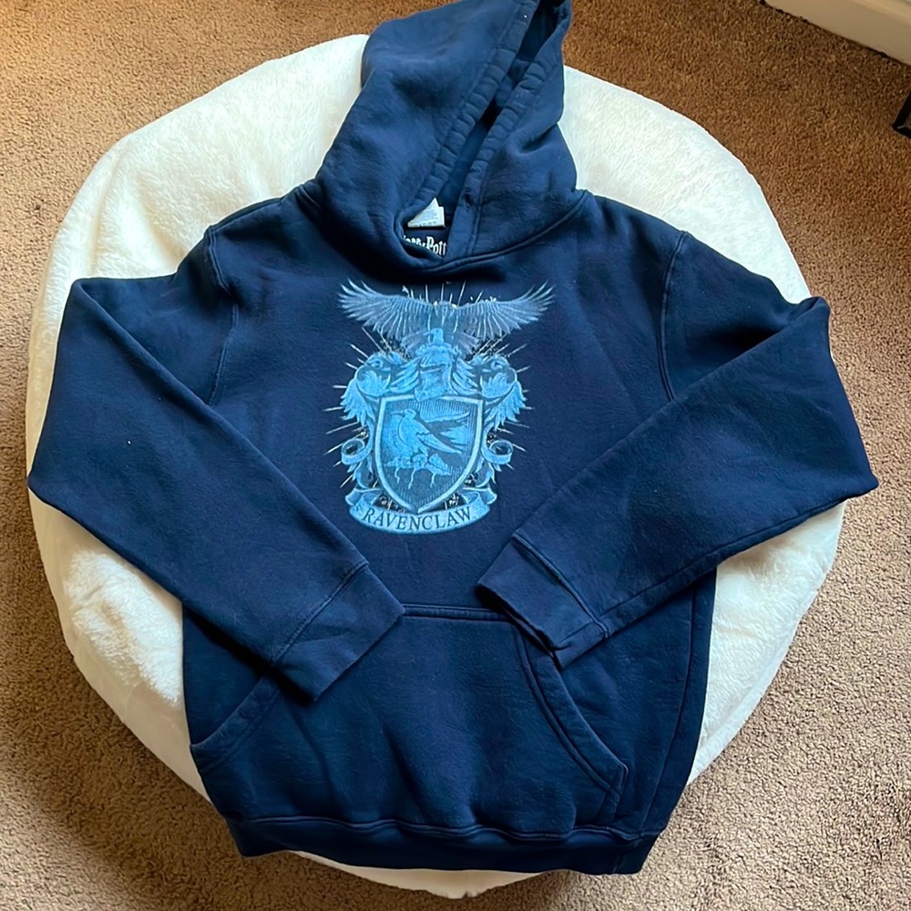 Adult size SM Harry Potter Ravenclaw sweatshirt